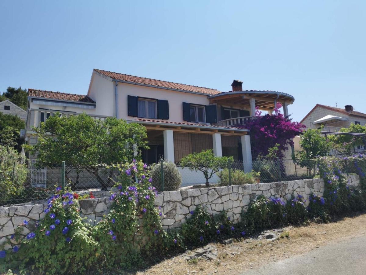 Apartments By The Sea Splitska, Brac - 2923 พอสติรา ภายนอก รูปภาพ