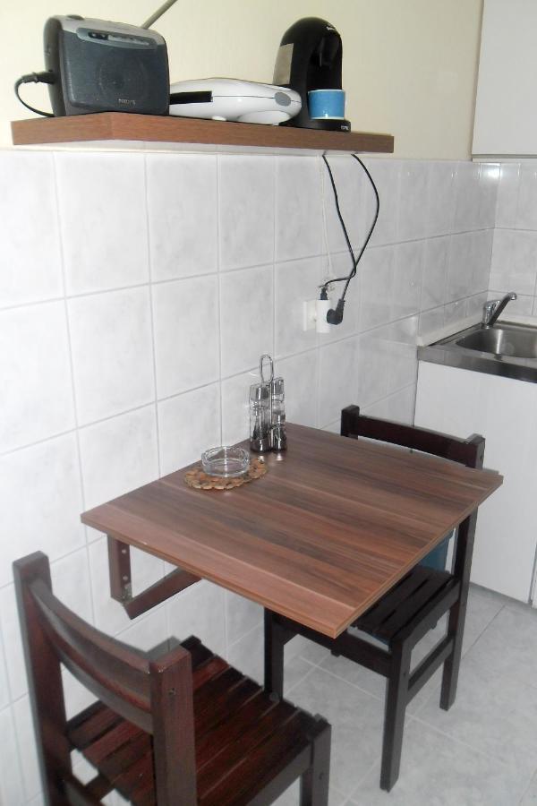 Apartments By The Sea Splitska, Brac - 2923 พอสติรา ภายนอก รูปภาพ