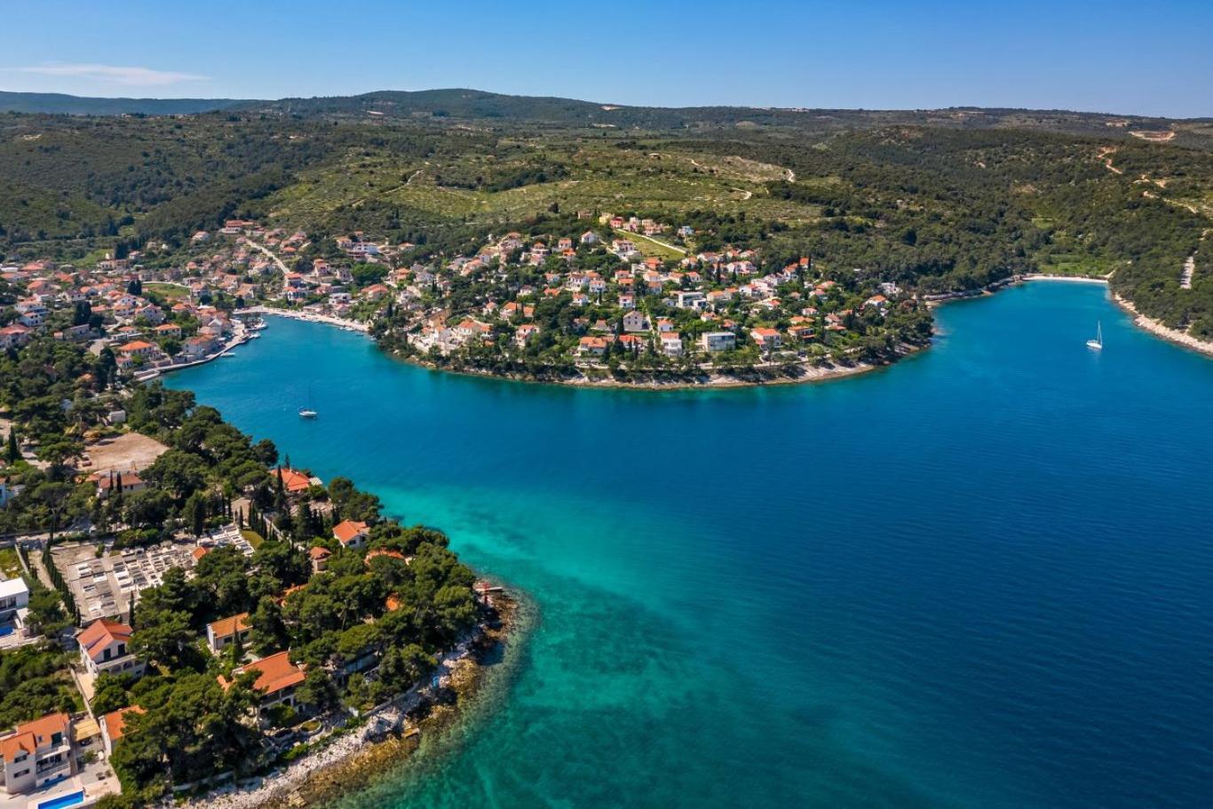 Apartments By The Sea Splitska, Brac - 2923 พอสติรา ภายนอก รูปภาพ